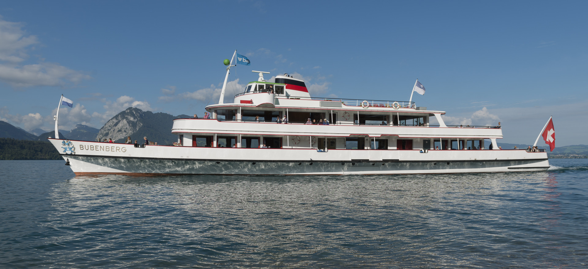 MS Bubenberg auf dem Thunersee